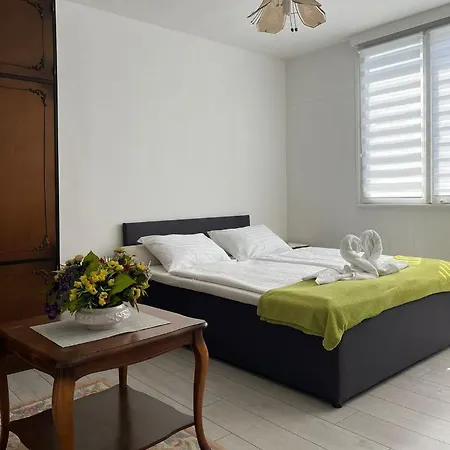 Apartamento Apartman Glimpse Of Retro *